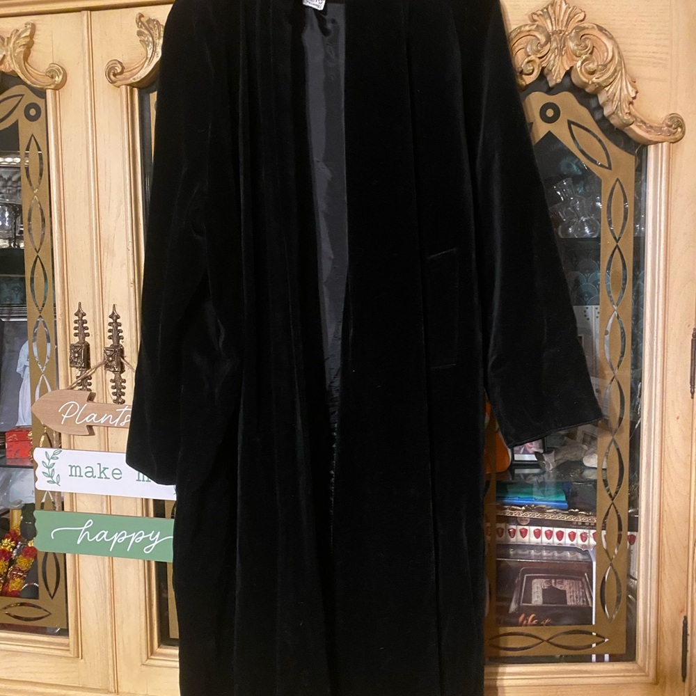 Velvet trenchcoat